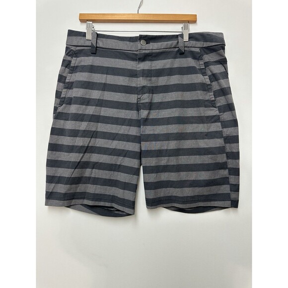 Lululemon Shorts Mens 38 Grey Striped Athletica Kahuna Bermuda Golf Performance - Picture 1 of 13